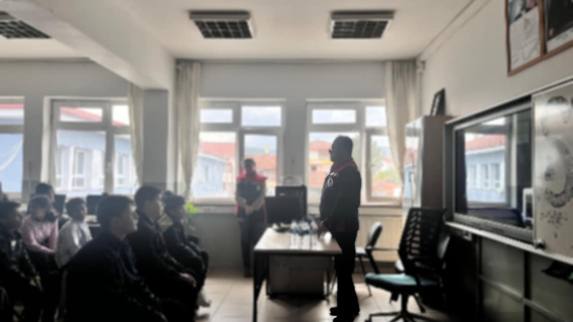 Tokat İl Tarım Müdürlüğü Tarafından Öğrencilerimize Yönelik 'Güncel Tarım Uygulamaları' Hakkında Bilgilendirme Yapıldı.
